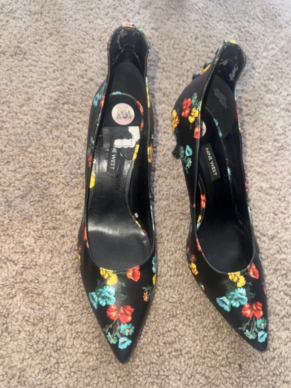 Nine West Black Floral Pointed-Toe Pumps with Multicolor Blooms